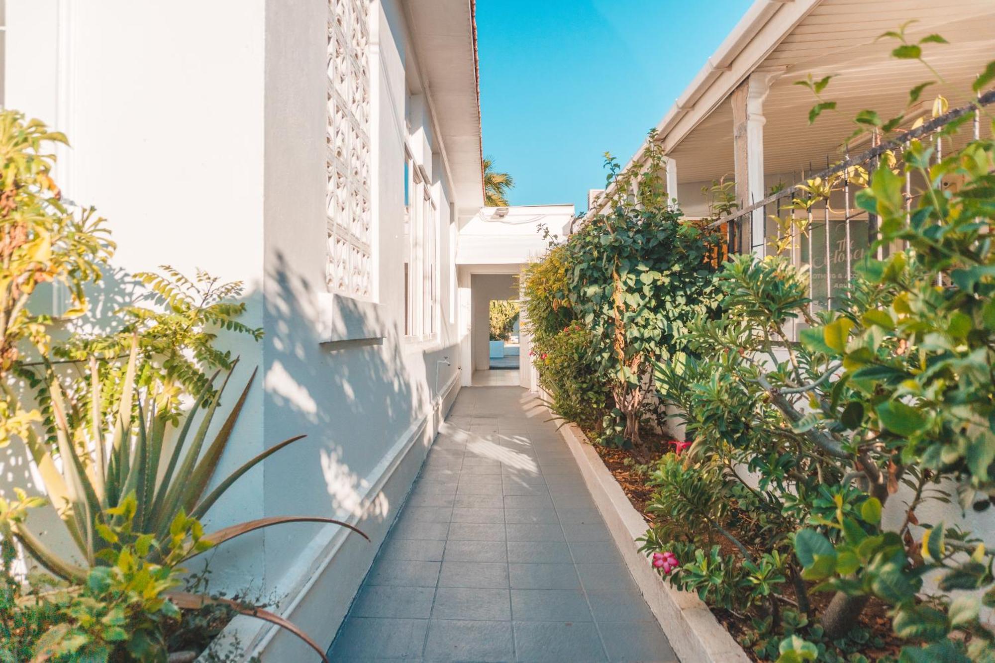 Klip Lagoon Apartsments Oranjestad Exterior foto